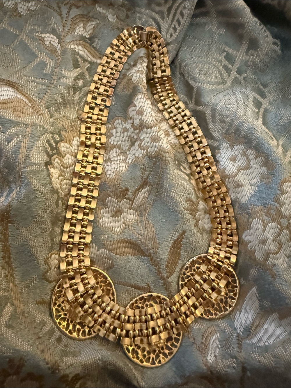 Vintage/Antique Coin Medallion Link Choker Necklace - Women Jewelry - Picture 3 of 12
